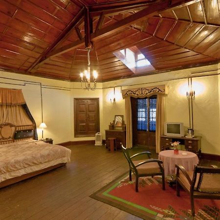 Hotel Chevron Rosemount Ranikhet Exteriér fotografie