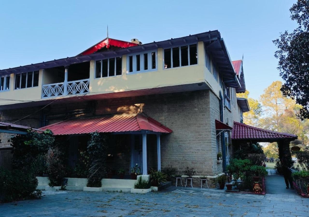 Hotel Chevron Rosemount Ranikhet Exteriér fotografie