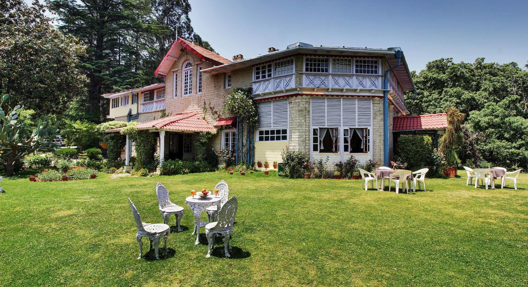 Hotel Chevron Rosemount Ranikhet Exteriér fotografie
